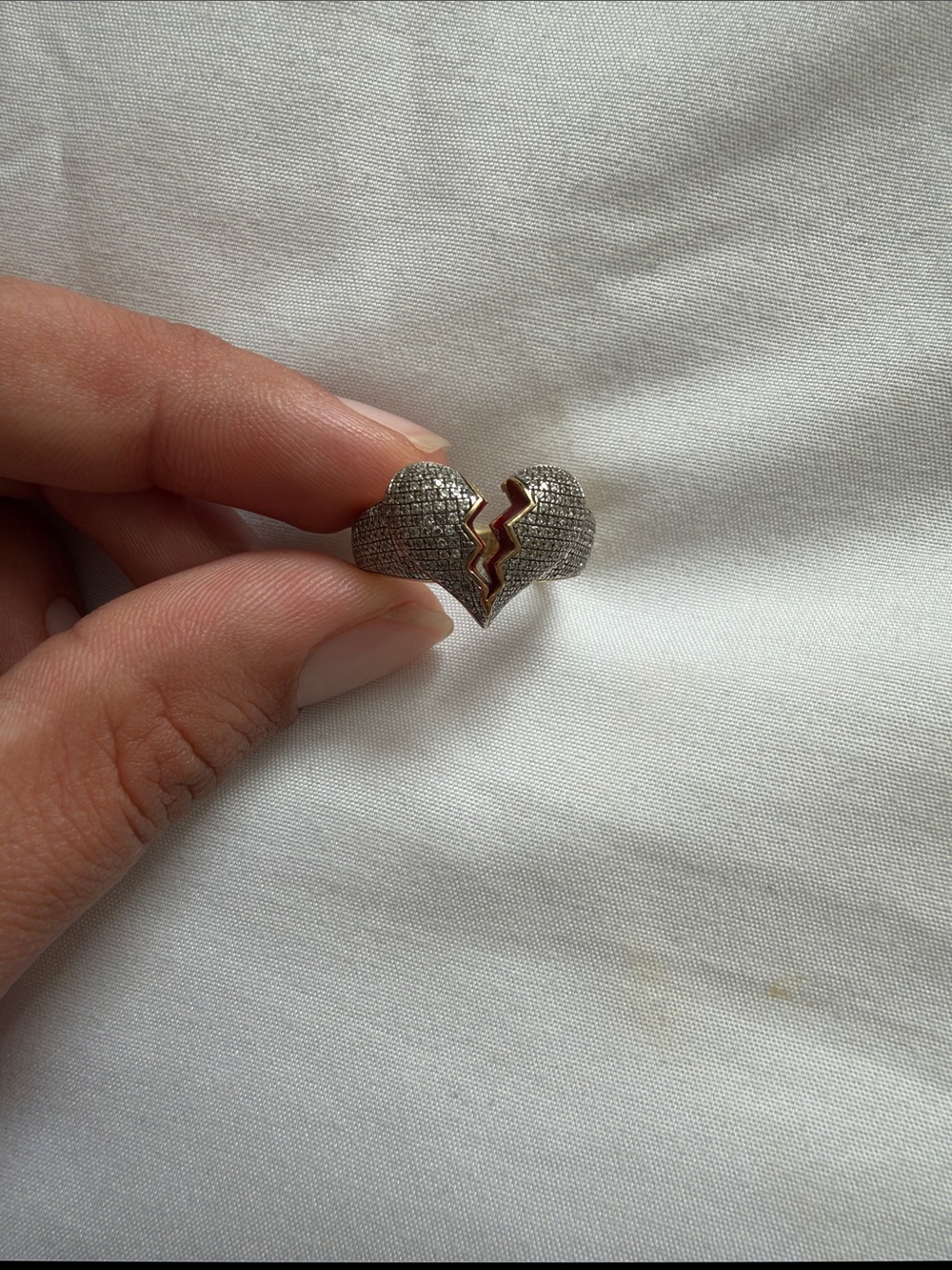 10K Diamond Cluster Broken Heart Ring